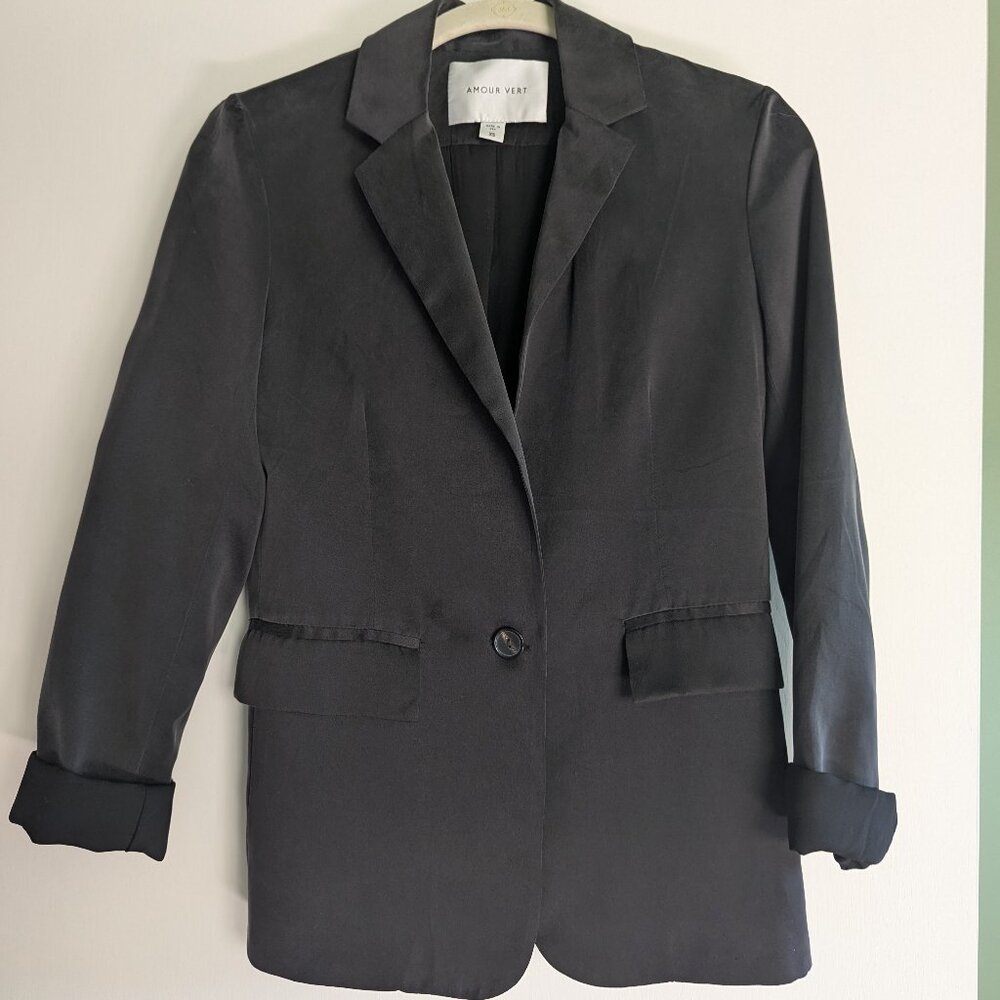 NWOT Ashley 100% REAL SILK Black Blazer - XS AMOUR VERT